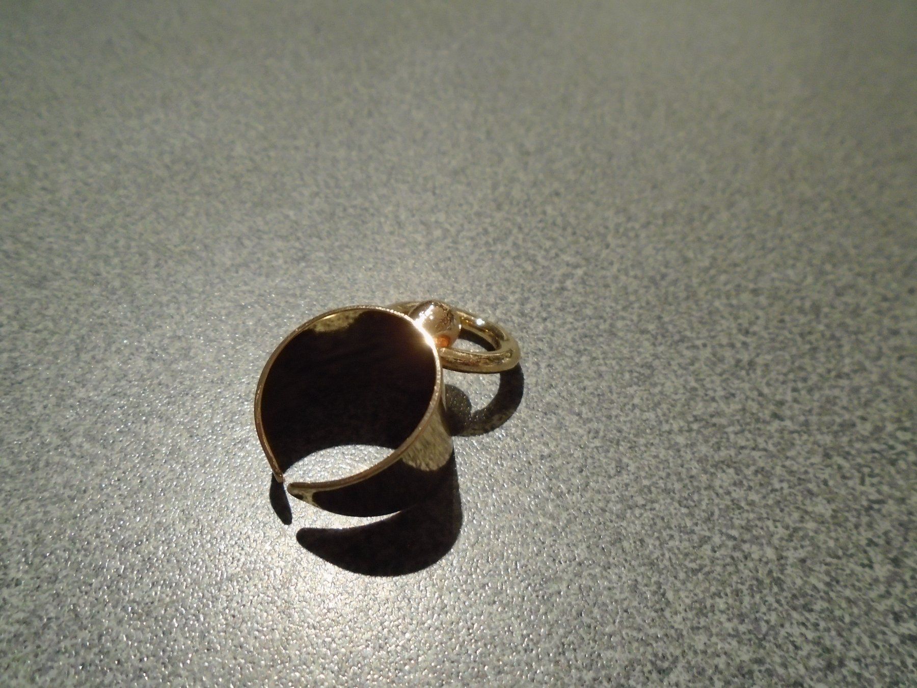 Anelli: Ring goldfarbig mit Ring, verstellbar – Nuovo e nell'imballaggio originale da Zürich venduto da abraxas1291 1