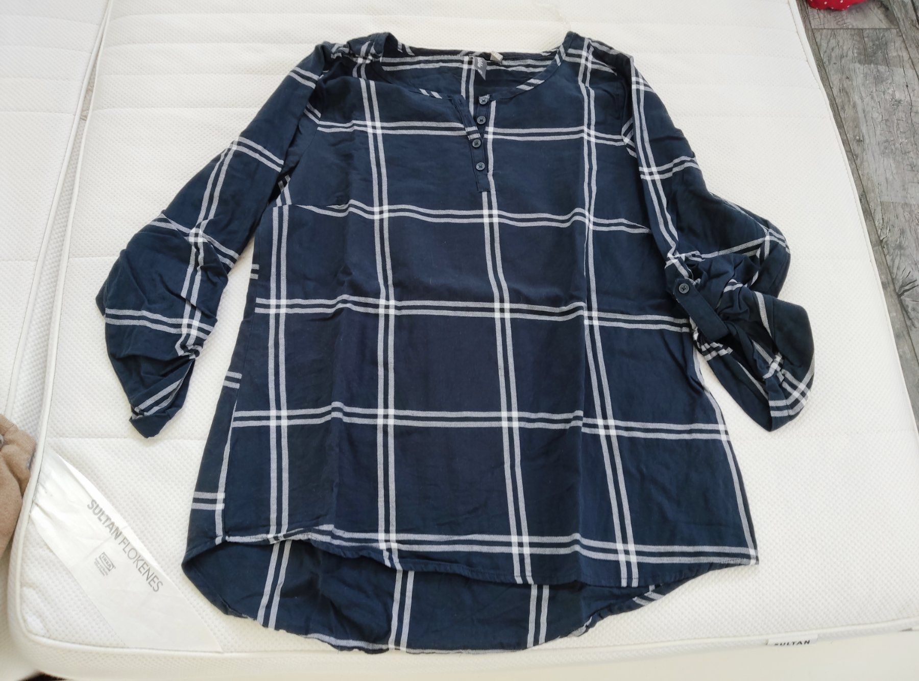 Lots de vêtements: Lot vêtements M-L – D'occasion à Vicques par prairie0809 3