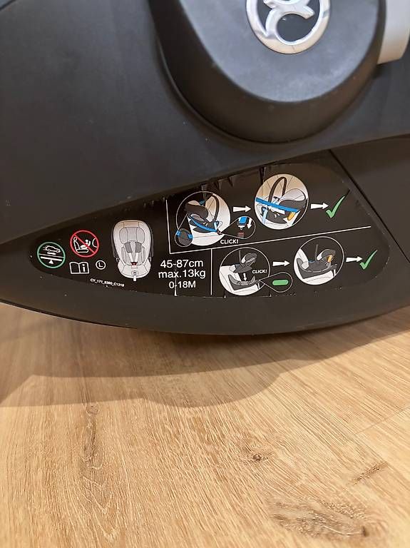 Sièges auto: CYBEX Cloud Babyschale/Kindersitz  – D'occasion à Mühlau par dal_6d7k 2