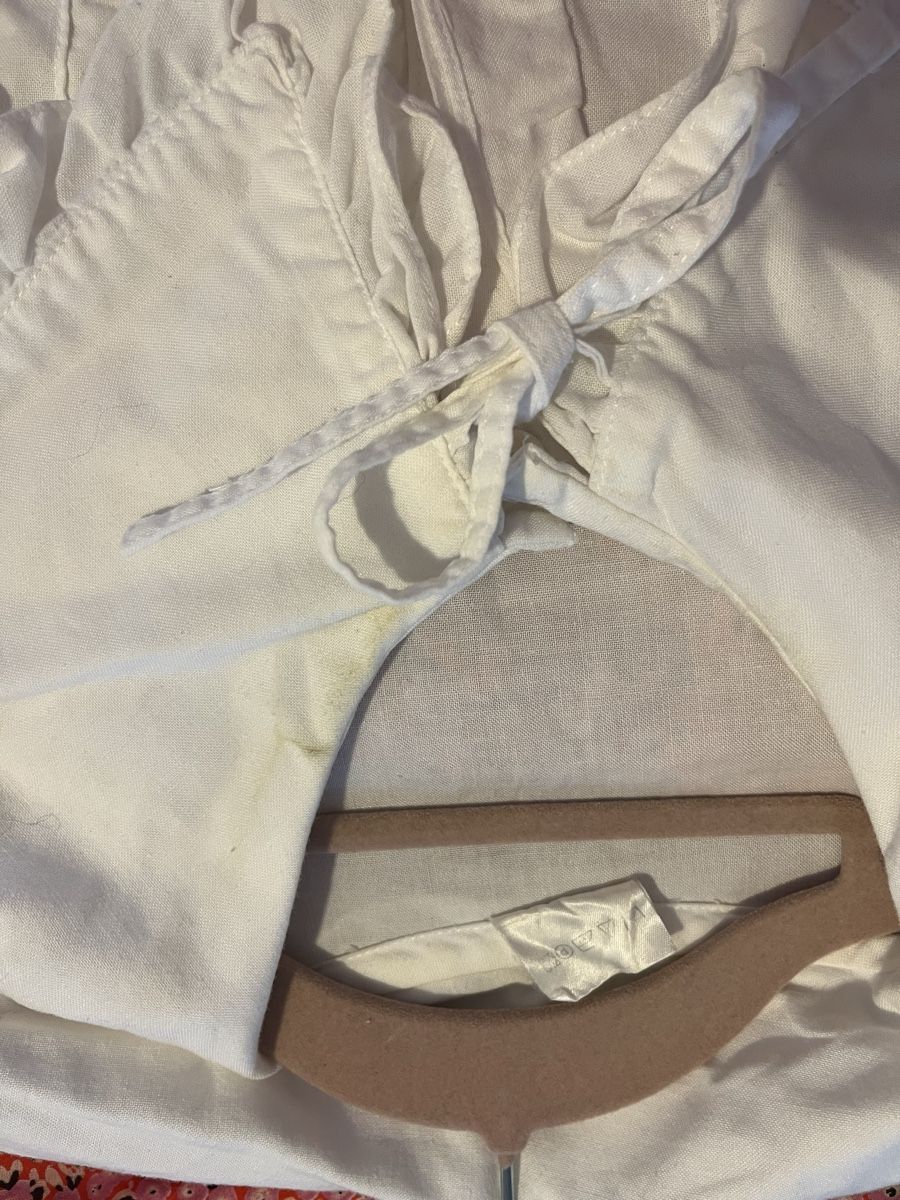 Blusen: Weisse Bluse mit Rüschen vintage coquette – Gebraucht aus Zürich von Closetbesties 5