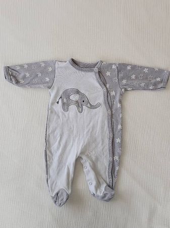 Baby Strampler Gr. 62