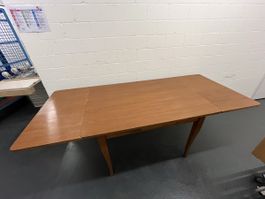Tisch ausziehbar Länge  120/207 