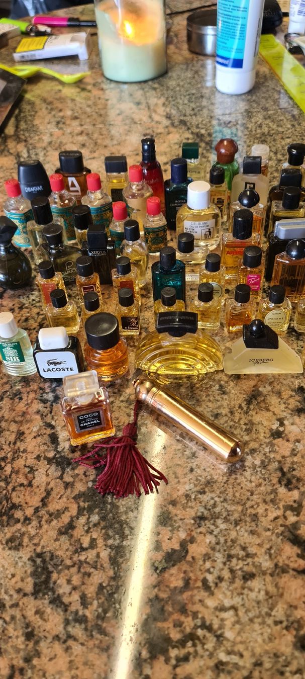 Parfum & Eau de Toilette: parfum miniatur – Gebraucht aus Bellerive VD von Hermes5 1