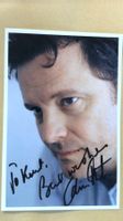 Colin Firth, Original Autogramm auf Foto in Farbe