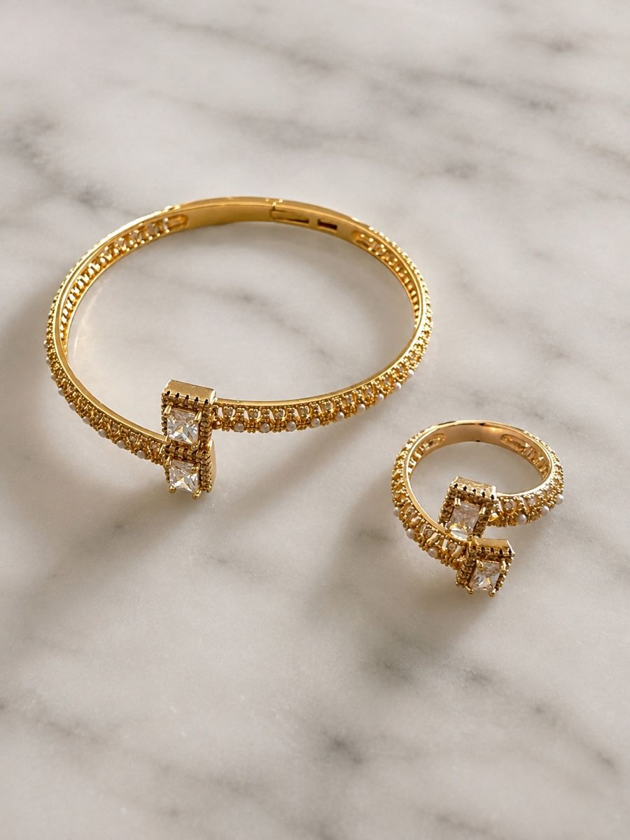 Sonstiger Schmuck: Modeschmuck Set gold – Neu (gemäss Beschreibung) aus Stallikon von Lilly_90