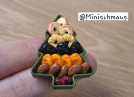 Dörrobst Tannenbaum Teller Handgemacht. Auch für Maileg
