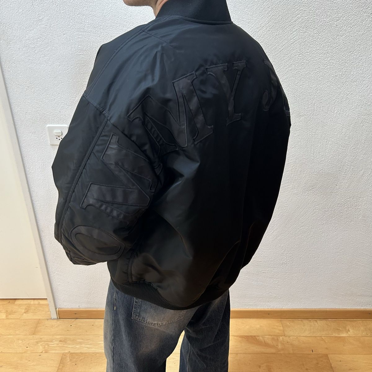 Vestes: Bomberjacke Tommy Jeans Hilfiger Jacke – Neuf (Voir description) à Basel par Lara0104 3