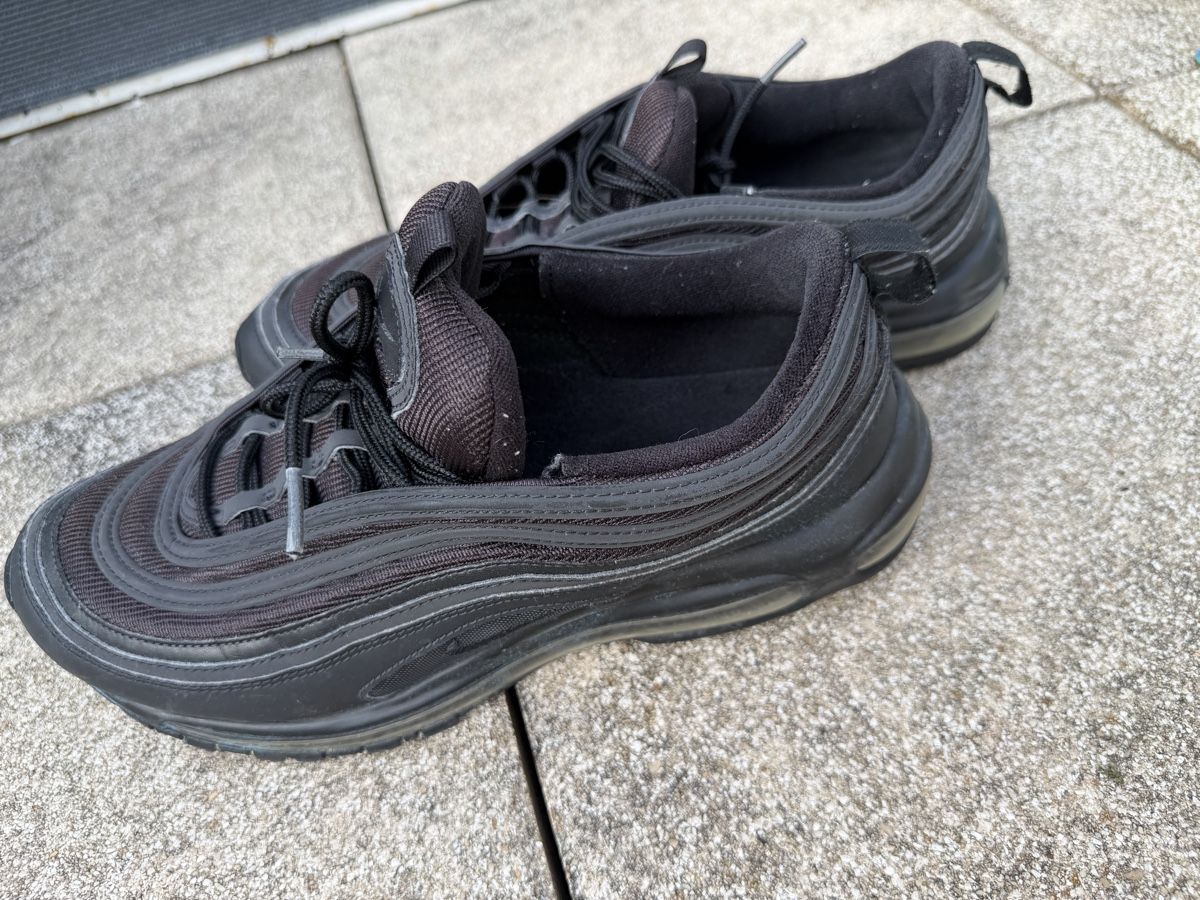 Nike Scarpe da uomo: Baskets Nike Air Max 97 noires - – Usato da Montpreveyres venduto da ahl_9hg2