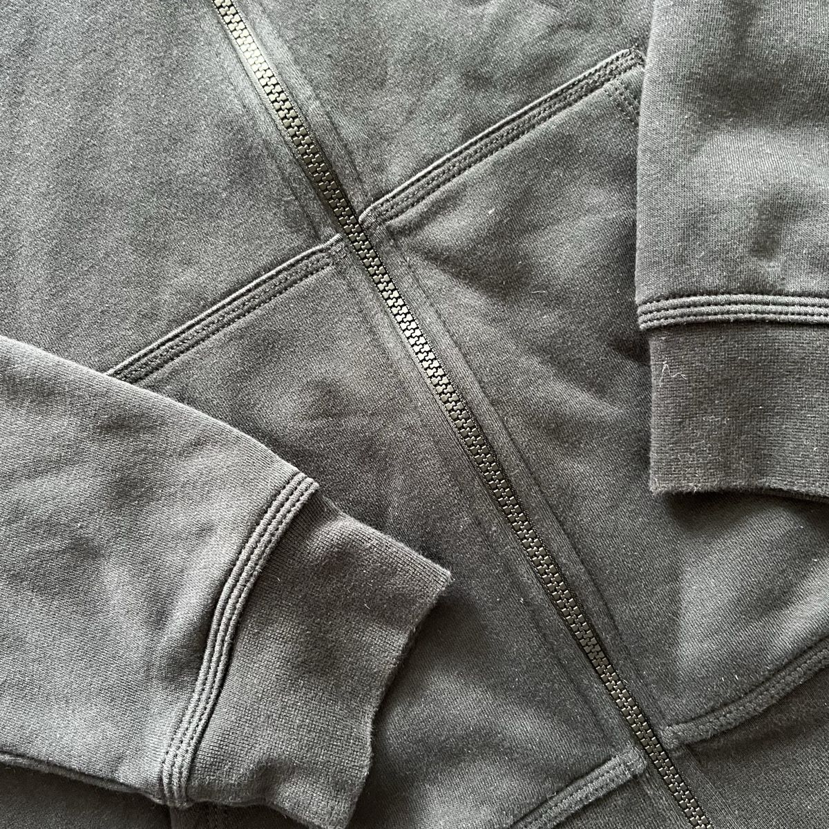 Nike Maglioni & Felpe: Nike Zip Up Pullover schwarz Grösse XL – Nuovo (secondo la descrizione) da St. Gallen venduto da ome_g8v2 3