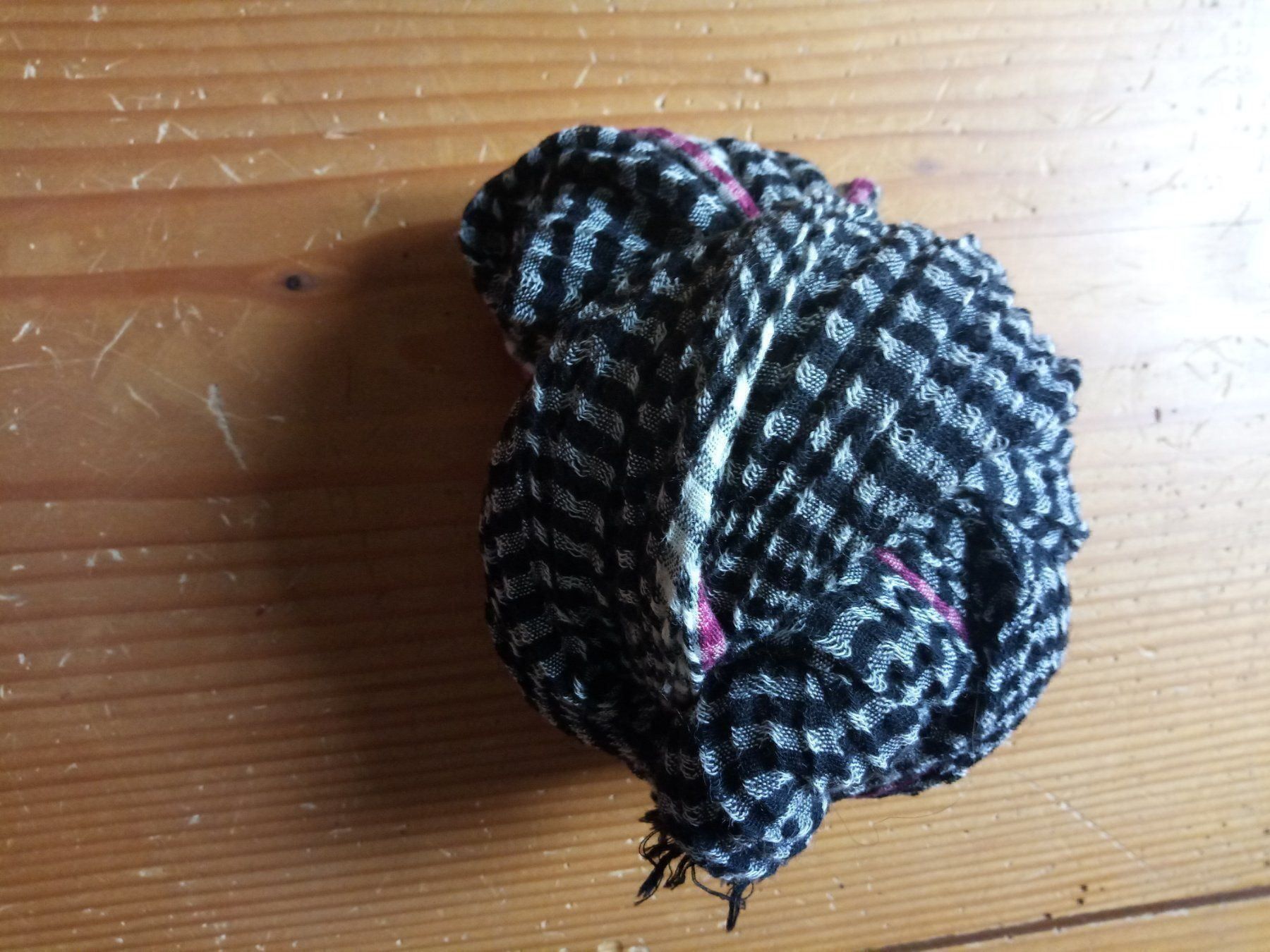 Foulard & Sciarpe: Foulard / Schal – Usato da Beckenried venduto da Havacola 6