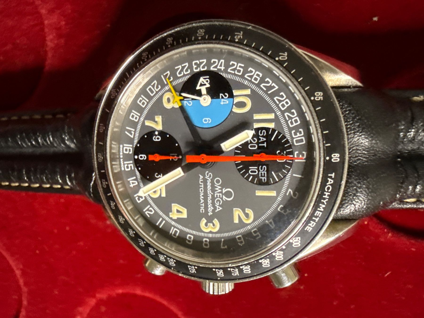 Omega Orologi: Omega Speedmaster Tripeldate 39 mm – Usato da Pfeffingen venduto da Allhandelklgwatches 1