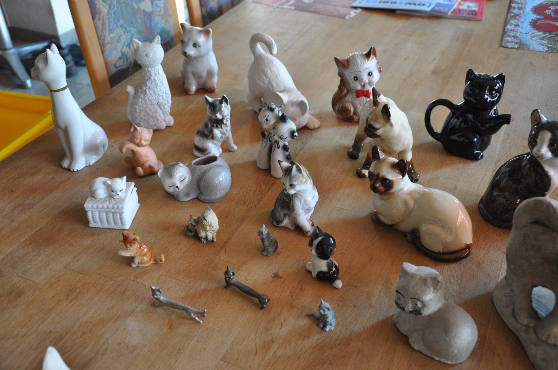 Toutes les décorations: Katzen- Sammlung – D'occasion à Rothrist par Sheriff94 7