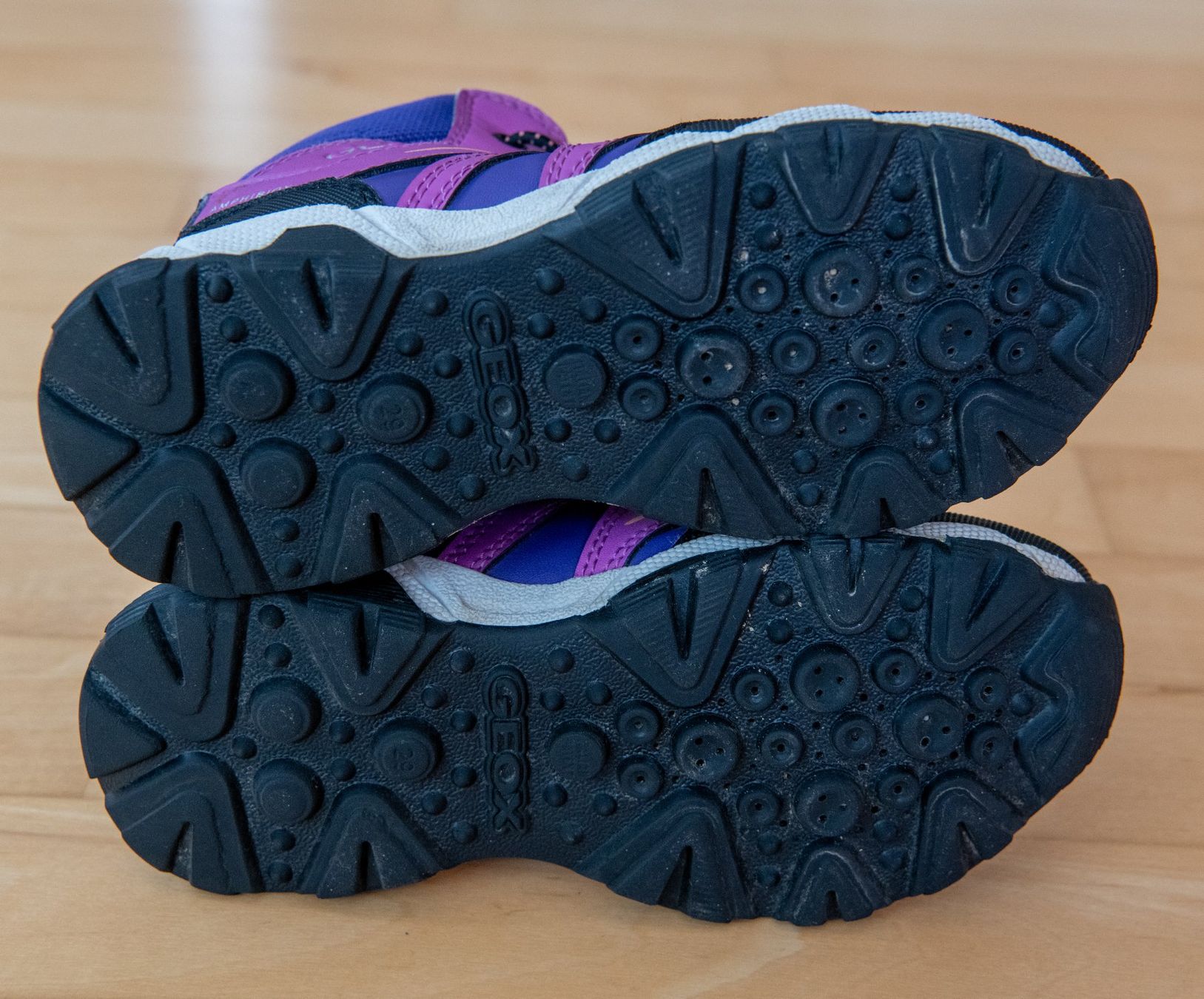 Geox Scarpe per ragazze: Wanderschuhe von Geox, Gr. 29 – Usato da Meilen venduto da luca70 3