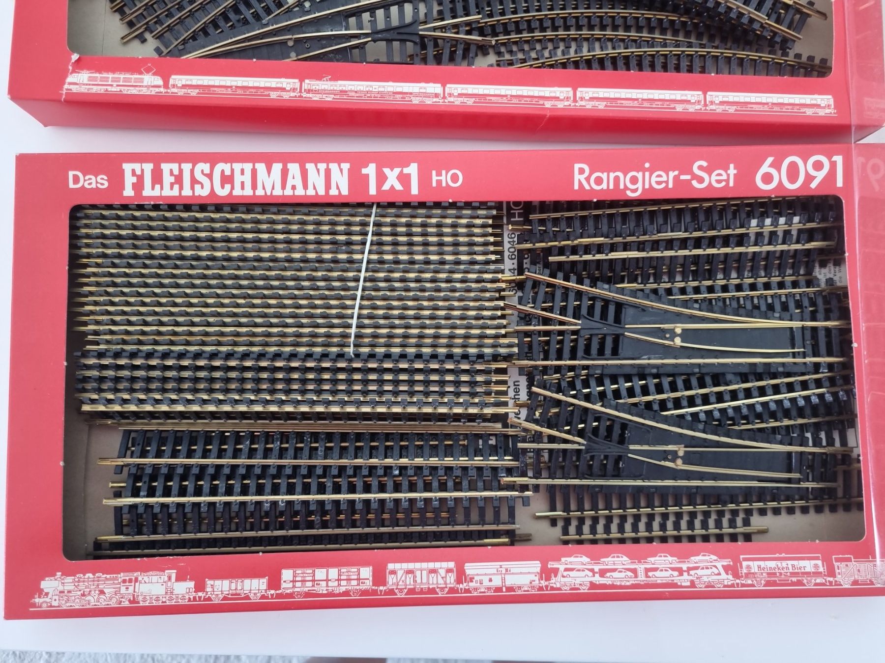 Fleischmann Modellini di ferrovie: Fleischmann Modellgleis 74+ Teile H0 – Usato da Zürich venduto da nibadi 1
