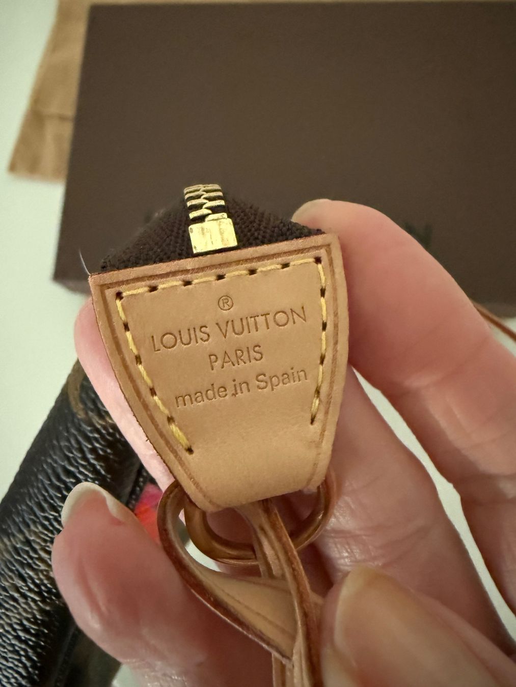 Louis Vuitton Sacs femmes: Louis Vuitton x Stephen Sprouse Pochette Monogram Roses – Neuf avec emballage d'origine à Arosa par Schatzkiste88 3