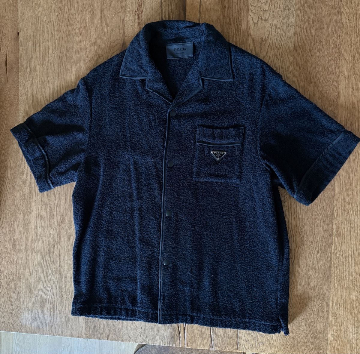 Prada Camicie: Prada Frotee Hemd Size.M – Nuovo (secondo la descrizione) da Zürich venduto da bry_98dp