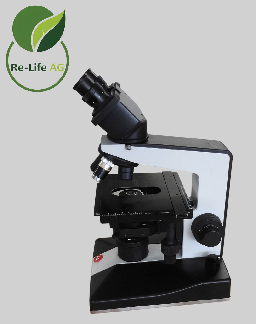 Leitz Microscopi: Leitz Biomed 020-507.010 Optical (light) Microscope – Usato da Reinach BL venduto da Re-LifeAG_Labor 2