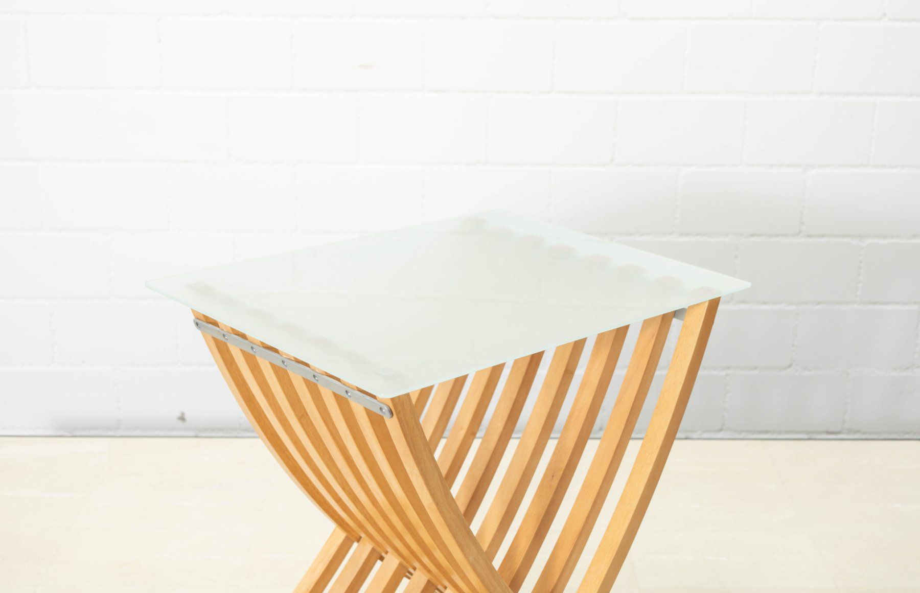 Ikea Tables: Vintage Ikea Beistelltisch Ekeberg / 1997 – D'occasion à Zürich par ZuercherBrockenhaus 4