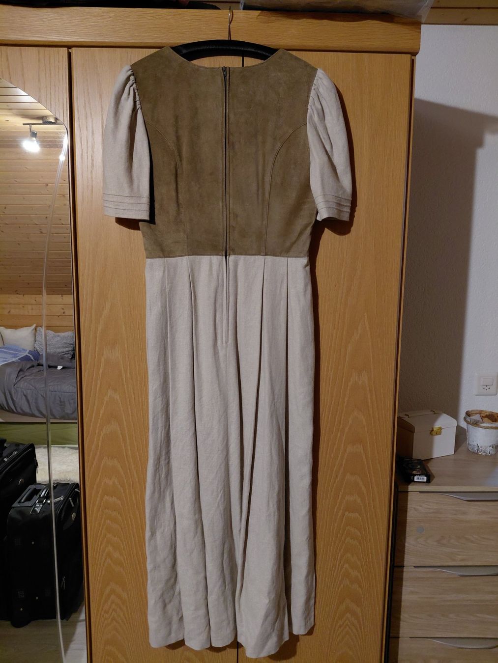 Vestiti: Dirndl Leinen & Leder – Nuovo (secondo la descrizione) da Wolfisberg venduto da Flaeki 1
