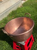 Grande bassine en cuivre martelé, occasion, état correct