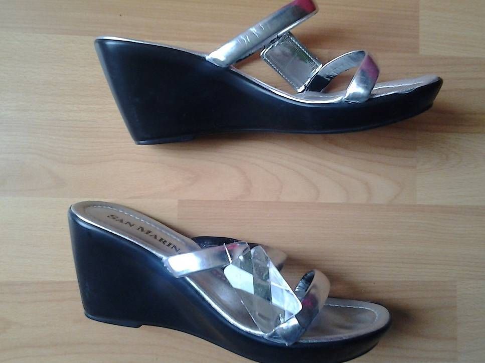 Chaussures femmes: Sandale argent gr. 38 - Sandalen grosse 38 – D'occasion à Icogne par luna.16