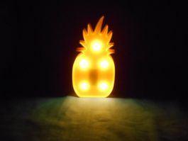 Ananas, Wandlampe, mit Batterien