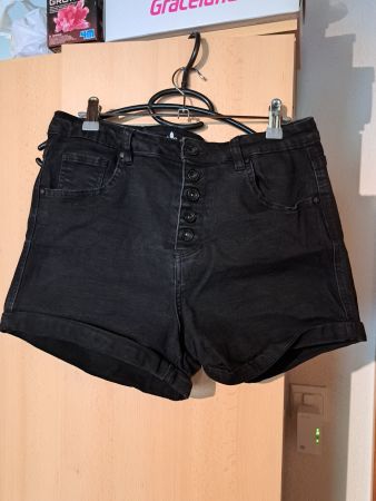 Short taille haute en jean noir