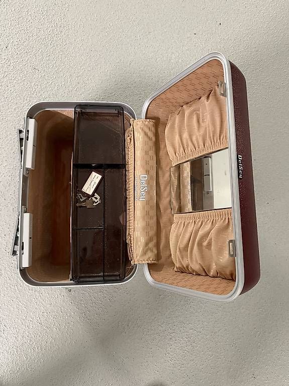 Topcase: Beauty Case DelSey – Usato da Immensee venduto da ChrigiB01 3