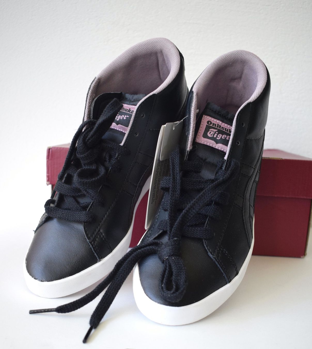 Onitsuka Scarpe da donna: ONITSUKA TIGER 35 NEU Sneaker – Nuovo e nell'imballaggio originale da Dulliken venduto da ichwettichhett 1