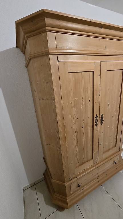 Armadi: Schrank Tanne – Usato da Nürensdorf venduto da Padde69 2