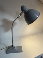 Schreibtischlampe grau Metall ,guter Zustand