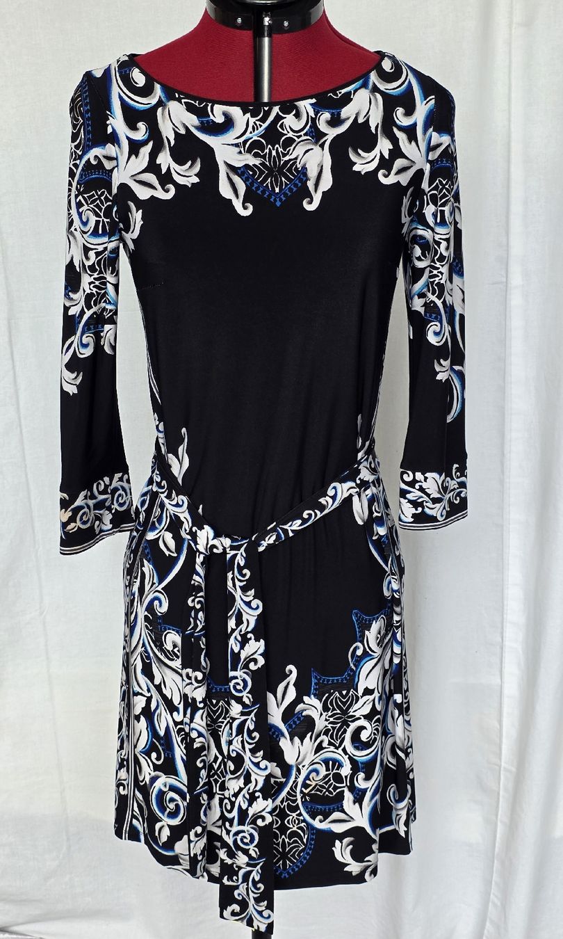 Robes: Kleid – Neuf (Voir description) à Pfäffikon SZ par hrs_k2tn