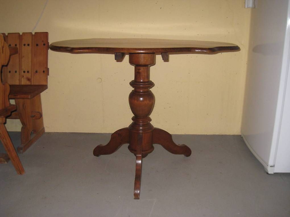 Tavoli: Table Louis-Philippe. – Usato da Riaz venduto da jfc_2ts5 2