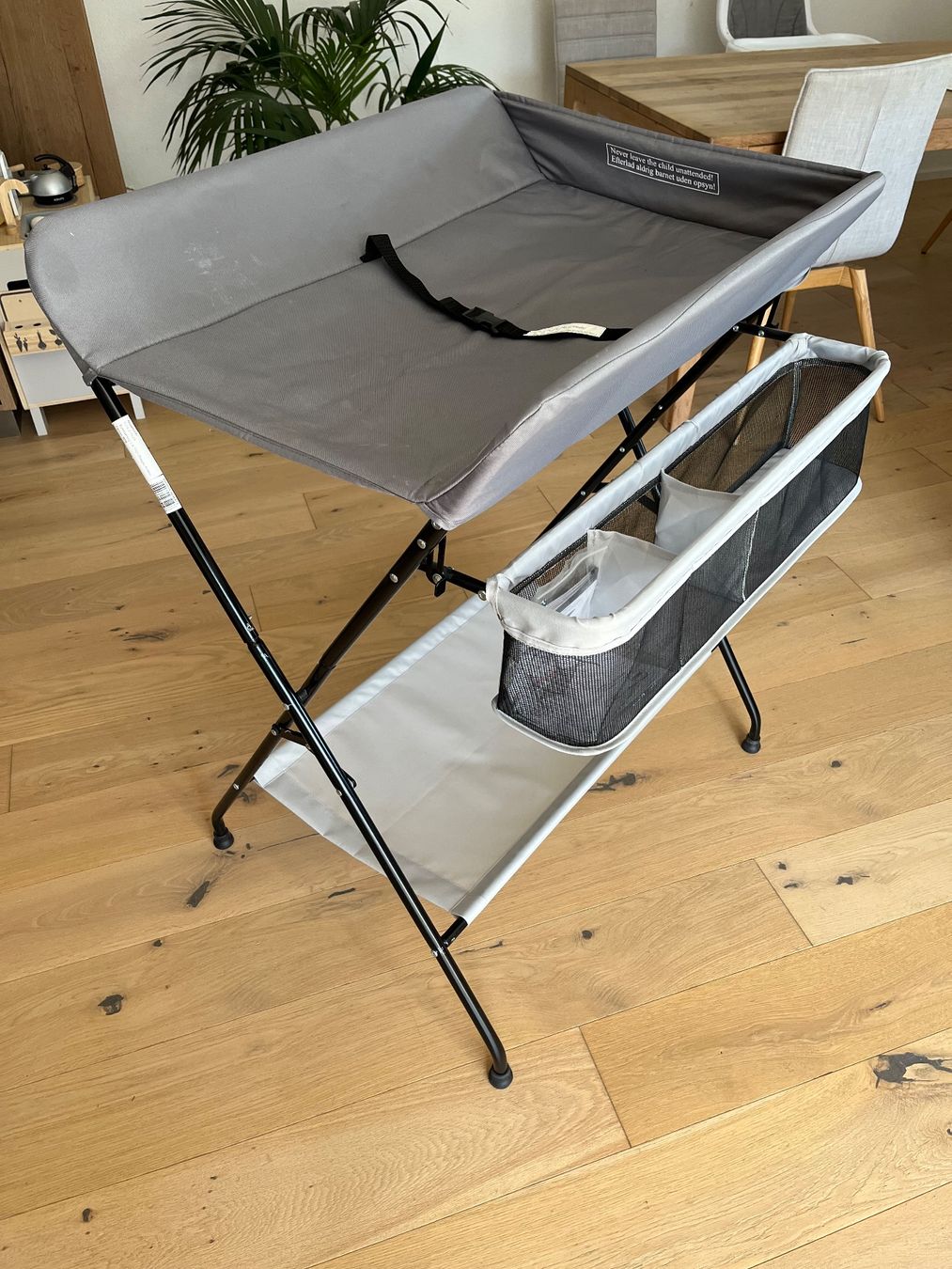 Tables à langer & accessoires: Table à langer pliable – D'occasion à Chésopelloz par Ami93 2