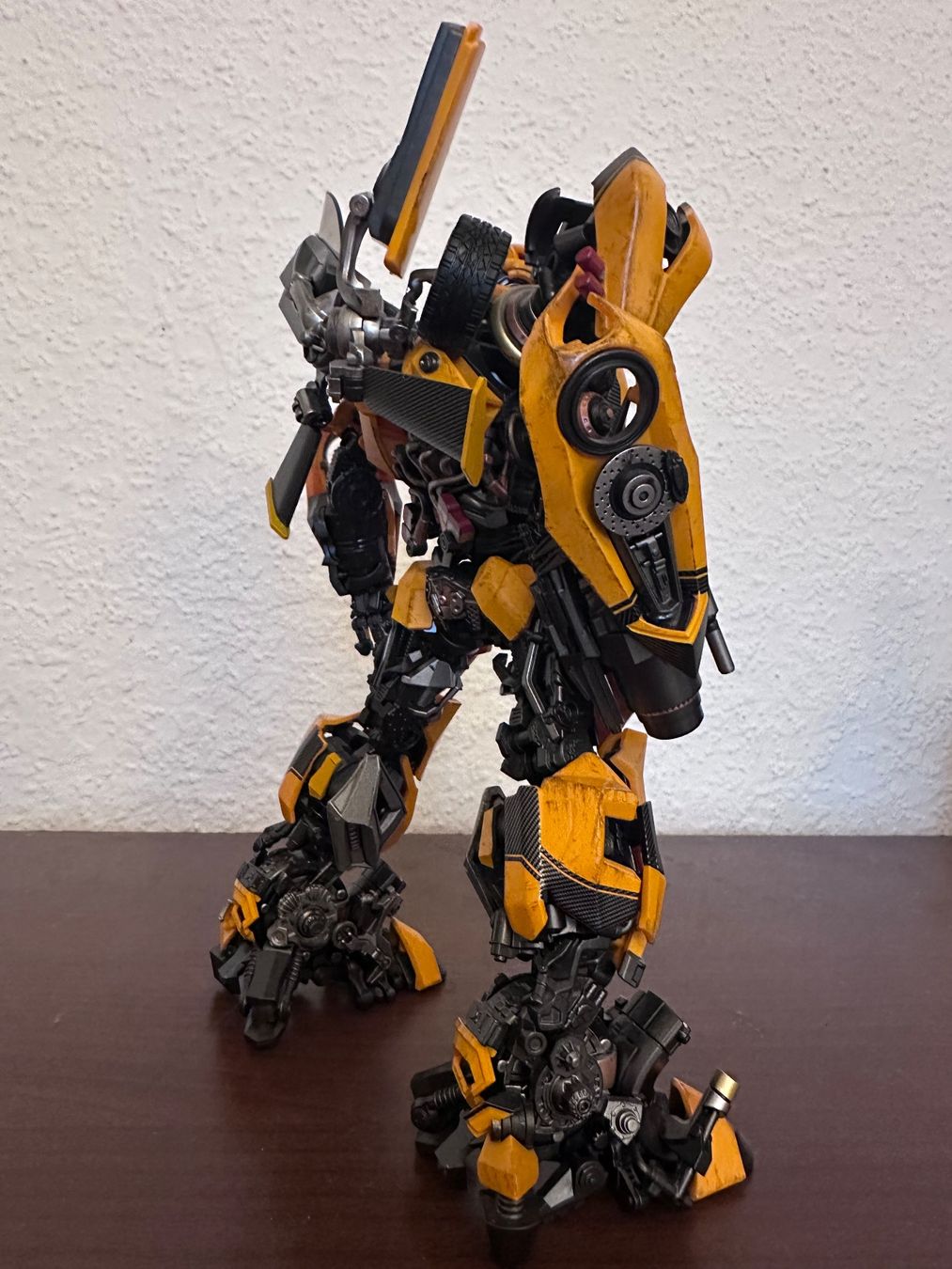 Statuette: Bumblebee Transformer DLX Action Figure – Usato da Zürich venduto da John-Wayne23 4