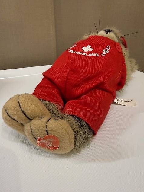 Spielzeuge: Souvenir Schweizer Schlafendes Murmeltier – Gebraucht aus Zürich von zai_wnt2 1