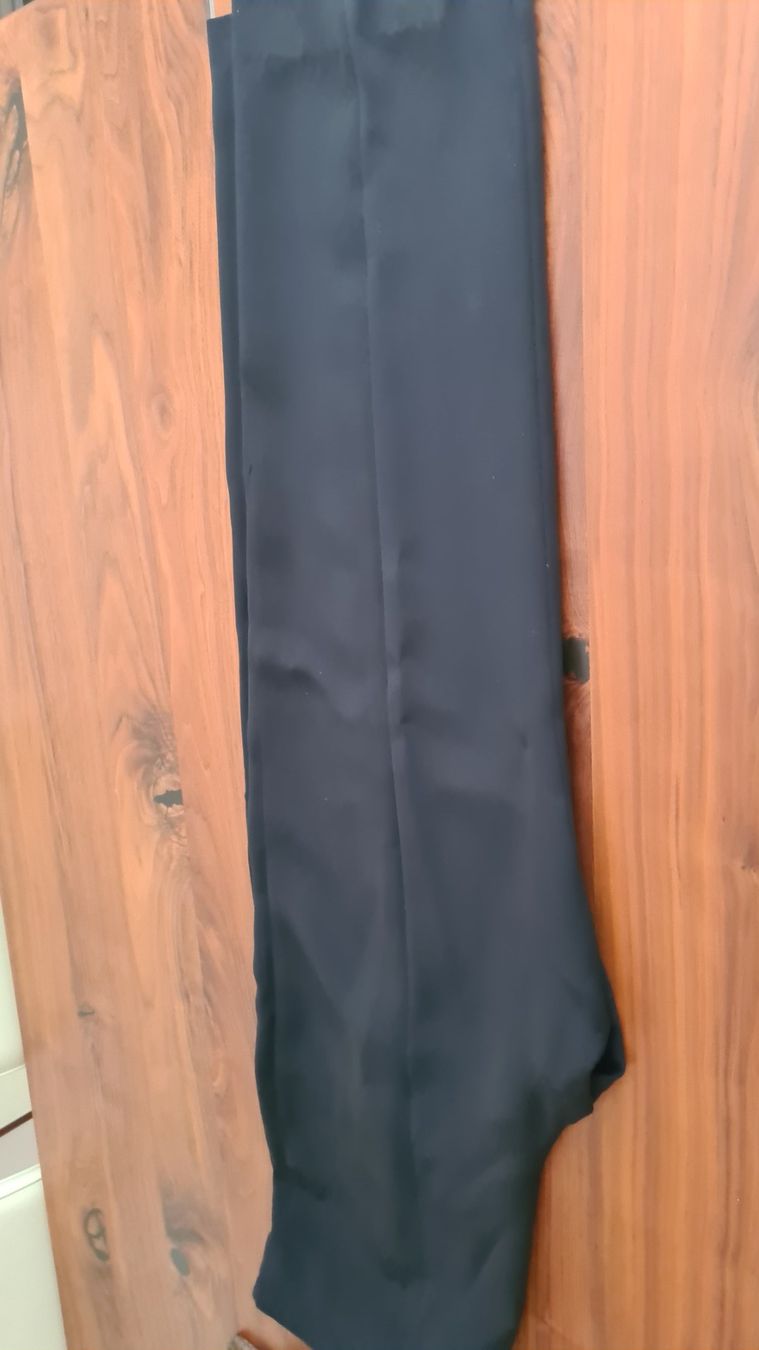Armani Pantaloni: GIORGIO ARMANI HOSE NERO – Usato da Minusio venduto da Ninfa54 2