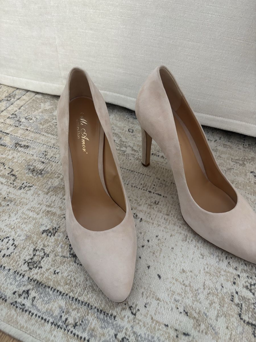 Damenschuhe: NEW - MI AMORE Pumps Beige size 41 NP: 200.- – Neu (gemäss Beschreibung) aus Horgen von lme_8kj7 2