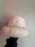 fake fur bucket hat white, Wintermütze