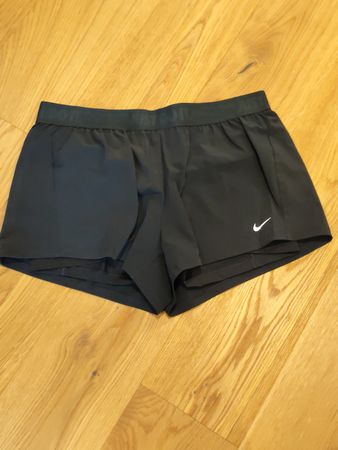 Nike Dri-Fit Shorts schwarz Grösse XL guter Zustand