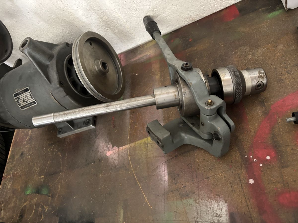 Schaublin Toutes les machines: Schaublin 102 + accessoires  – D'occasion à St-Imier par ic.27 3