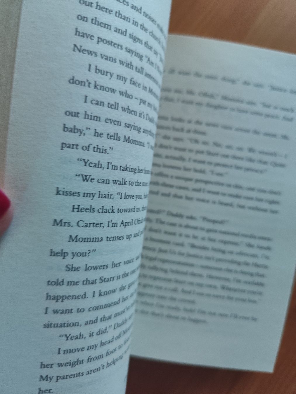 Libri: The Hate U Give von Angie Thomas – Usato da Mägenwil venduto da VintageGirly 3