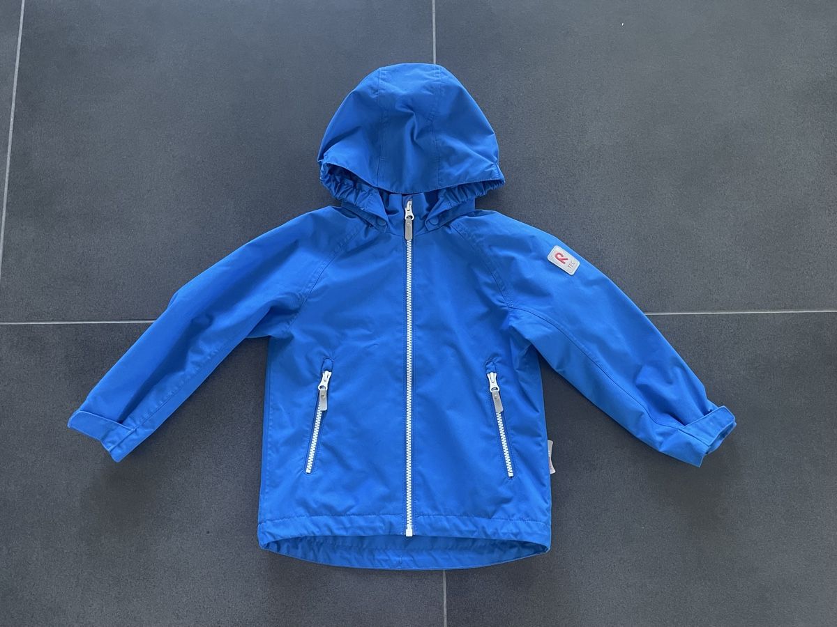 Reima Jacken & Mäntel: Reima Regenjacke Gr. 110 – Gebraucht aus Aesch ZH von lawas