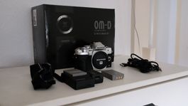 ​Olympus OM-D E-M10 Mark IV (Silver) - Garantie 2027
