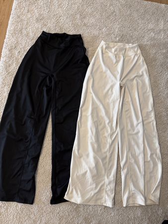 Leggins, breit unten Gr S, neu!