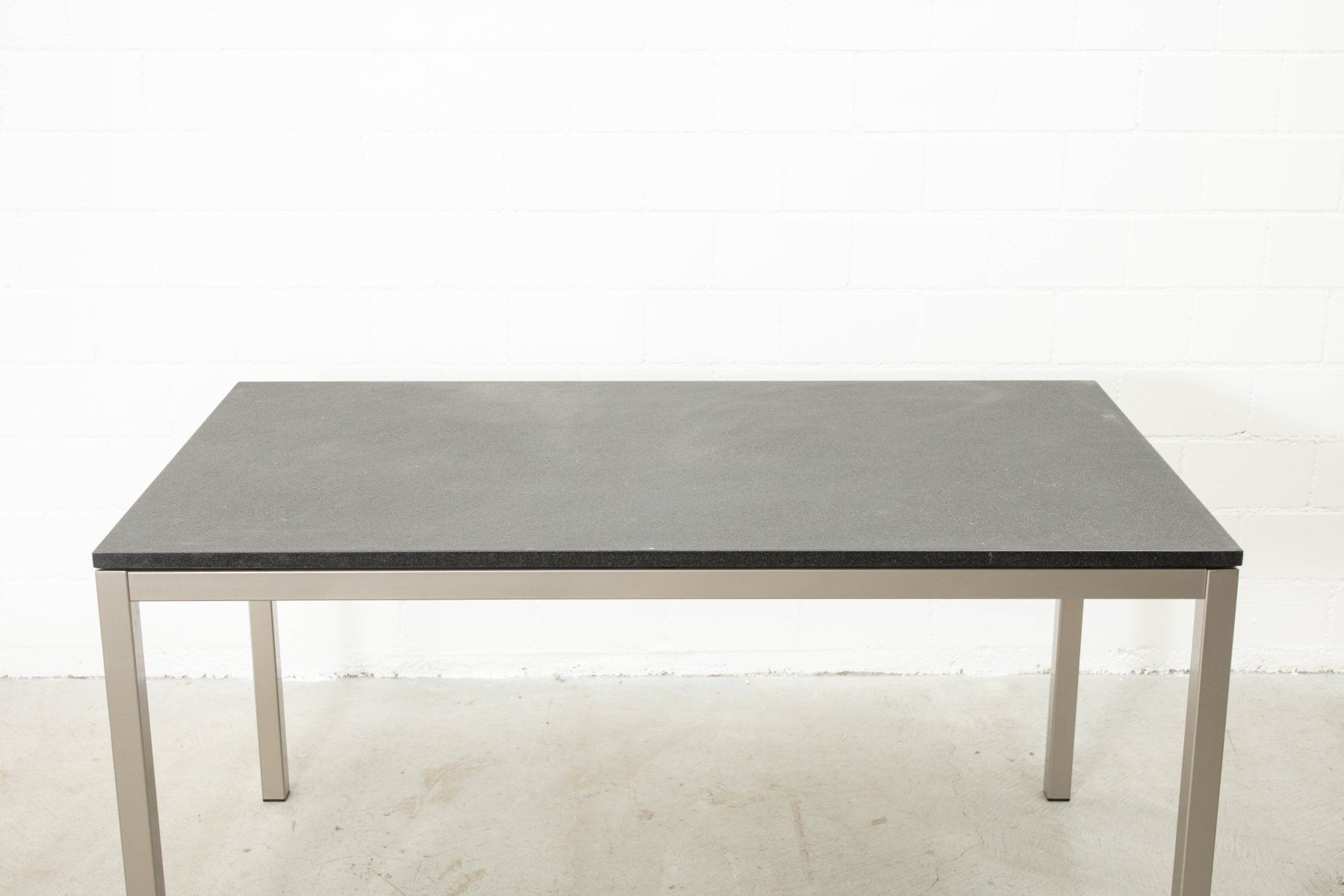 Tavoli: Edler Granittisch / Gartentisch 140 x 80 cm – Nuovo (secondo la descrizione) da Zürich venduto da ZuercherBrockenhaus 4