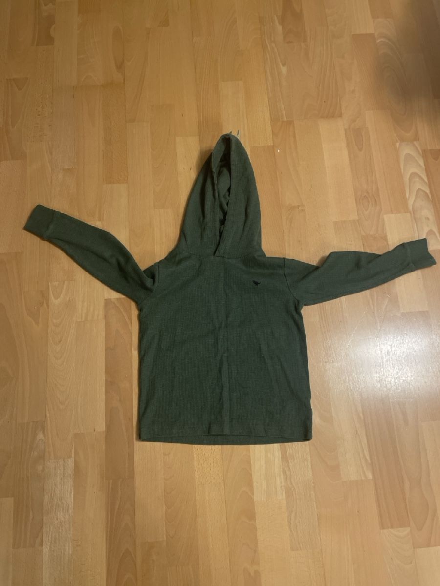 Lotti & Set di vestiti: Shirts / pullovers, 5 pieces, size 122 – Usato da Birmensdorf ZH venduto da nik_scz9 2