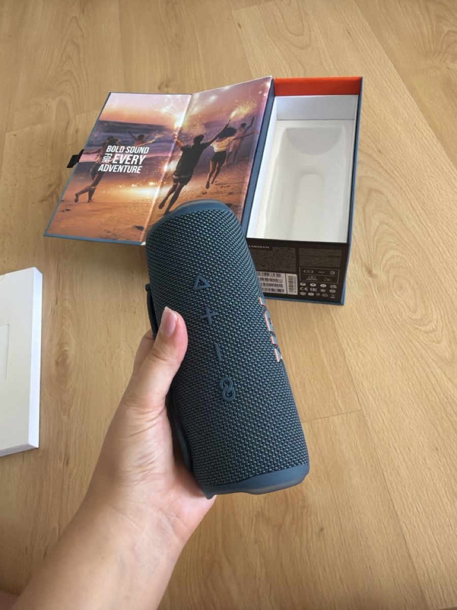JBL Lautsprecher: JBL Flip 6 dunkelblau neu – Neu und originalverpackt aus Kerzers von Nicole_98_ 3