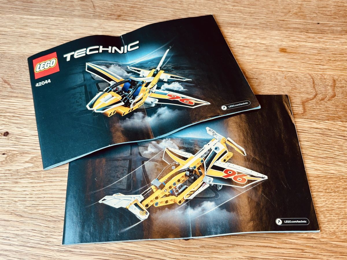 Lego Spielzeuge: LEGO Technic „Düsenflugzeug“, Modell 42044 – Gebraucht aus Fehraltorf von nolram75 3
