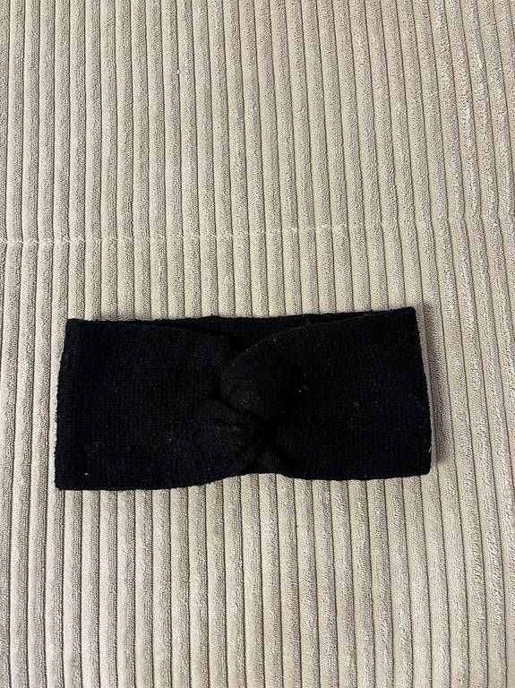 Hüte, Mützen & Caps: Stirnband "Wolle" black – Gebraucht aus St. Gallen von mustang96
